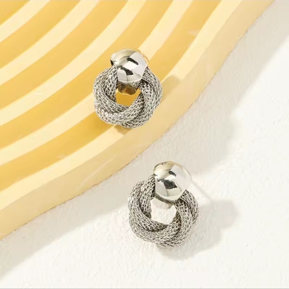 Silver Color Earrings - Picture 3 of 5